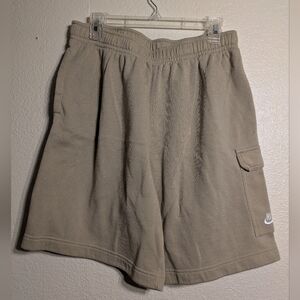 nike Men's Tan Shorts Size Large Pre-owned
